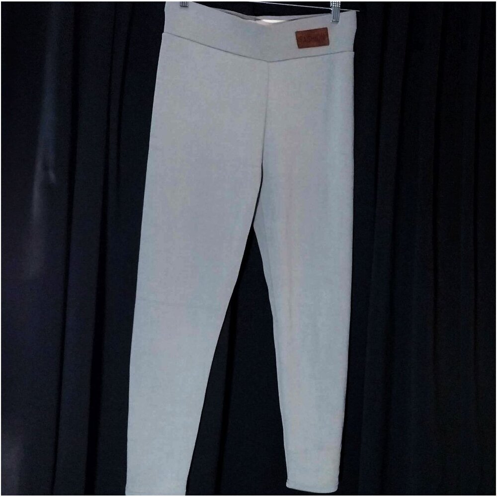 New- (last one) XL Grey Fleece Lined Warm Fashion Leggings